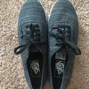 Vans Women Skateboarding shoes size 6.5 M, 8 W